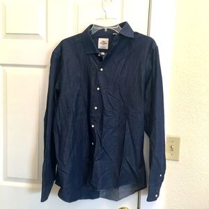 Men’s dark denim shirt, slim fit.